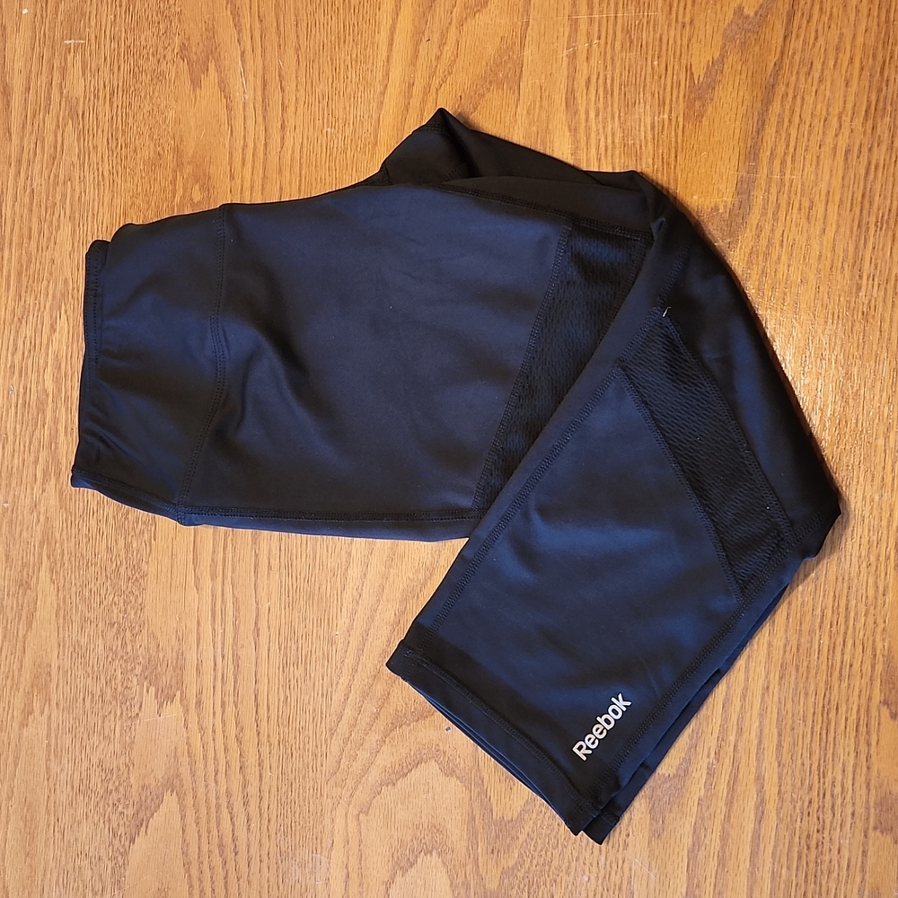 Women's Reebok Activewear Leggings Size S Color Black